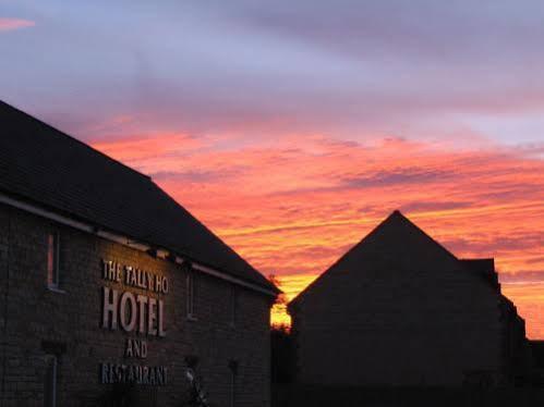 The Tally Ho Hotel - B&B Bicester Exterior photo