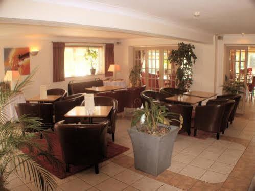 The Tally Ho Hotel - B&B Bicester Exterior photo